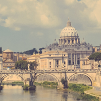 Изглед към Ватикана от река Тибър
