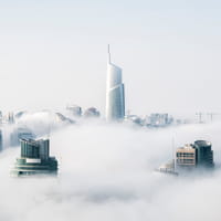 Чаша небостъргачи в Дубай